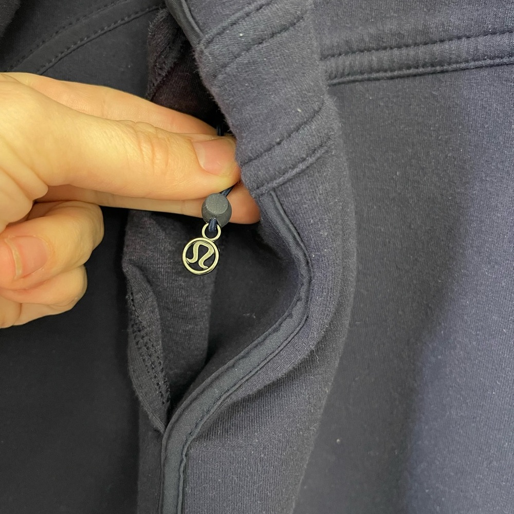 Lululemon Urban Horizons Jacket | Size Large - Picture 6 of 9